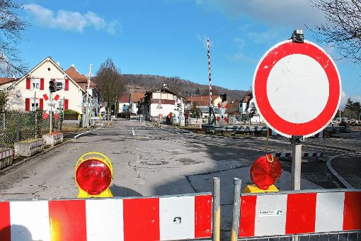 Grenzach-Wyhlen Schranken hoch für sieben Wochen - www.verlagshaus-jaumann.de