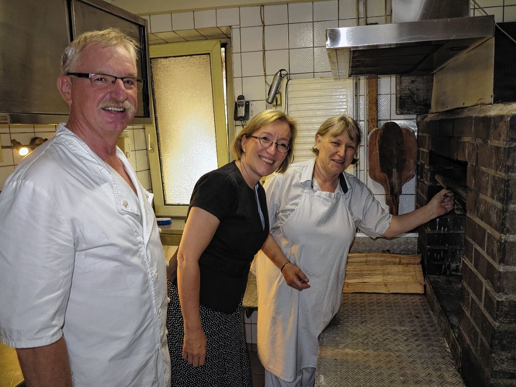 Müllheim: Das harte  Brot einer Dorfbäckerei