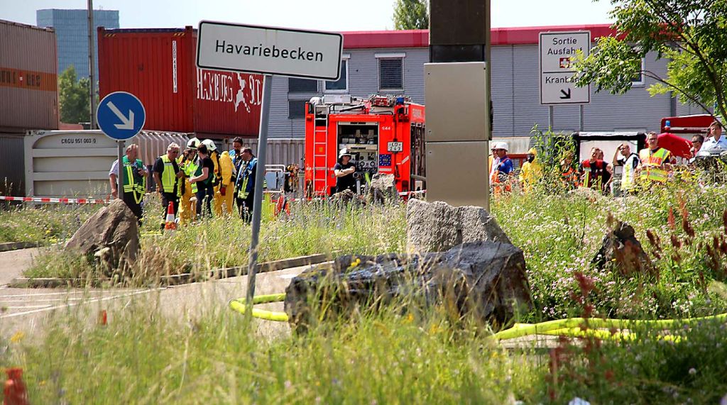 Weil am Rhein: Explosionsgefahr nach Gefahrgutunfall