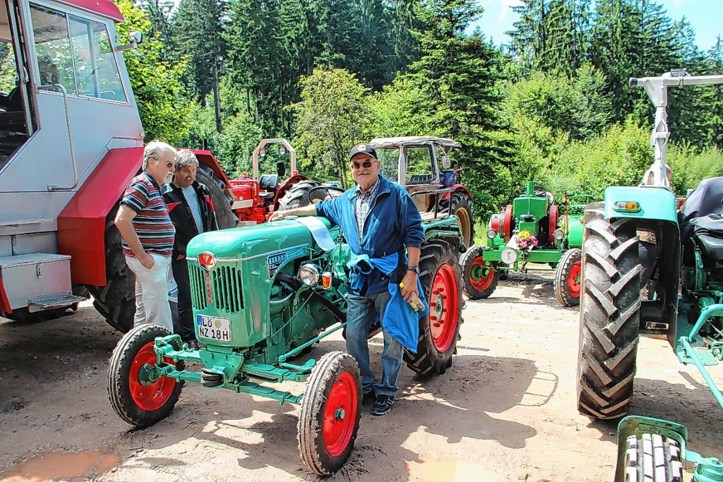 Malsburg-Marzell: Stelldichein der Traktoren