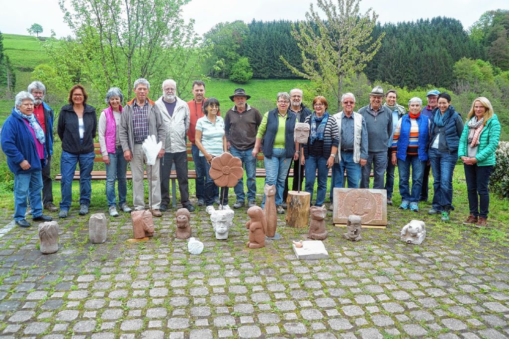 Schönau: Wenn aus nacktem Stein   Kunst  wird