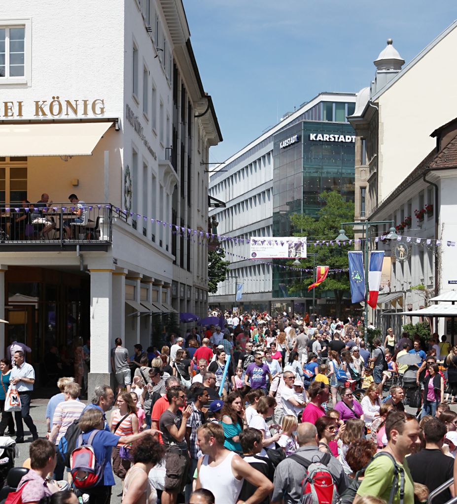 Lörrach: 150 Karstadt-Mitarbeiter in Sorge