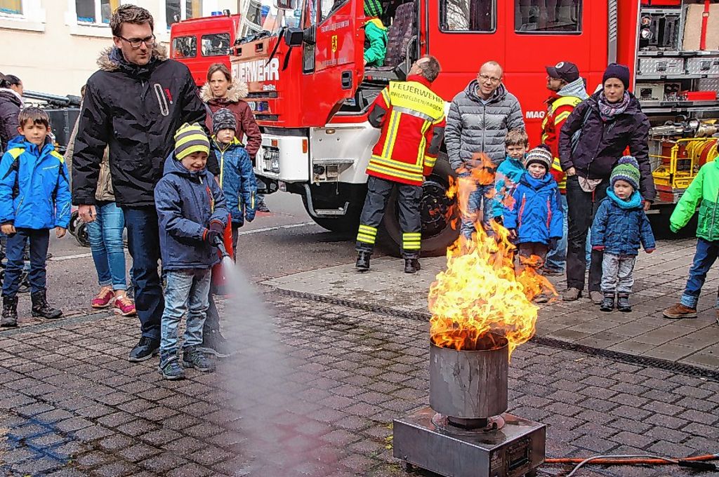 Rheinfelden: Feuerwehrarbeit zum Anfassen