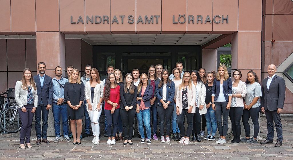 Kreis Lörrach: Landratsamt begrüßt seine Neuen