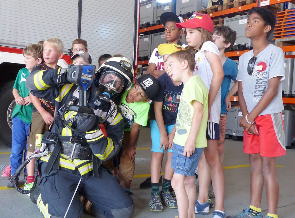 Kandern: Kinderferienprogramm: Viel Spaß bei der Kanderner Feuerwehr