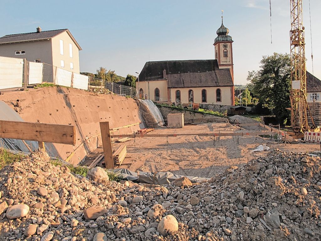 Bad Bellingen: Baufirma muss Hang sichern