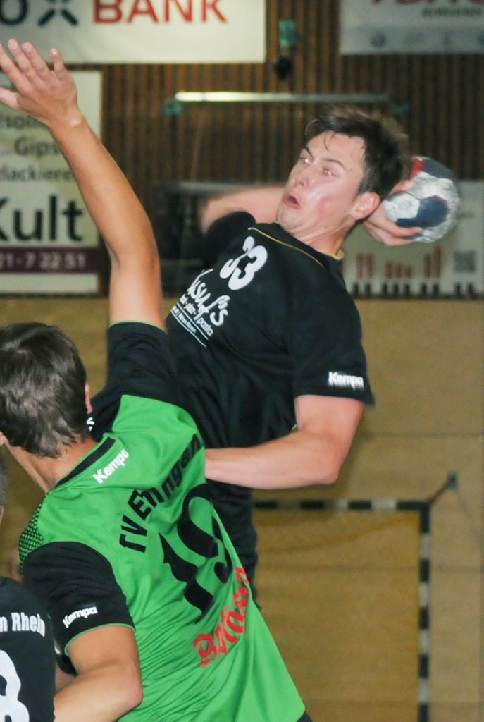 Handball: Auswärtssieg  im Visier