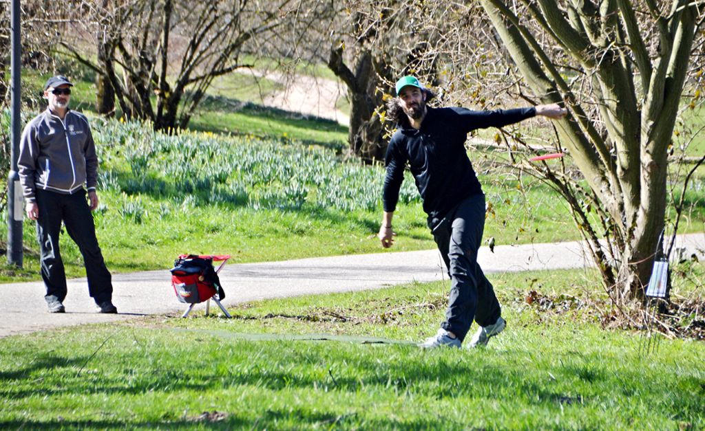 Lörrach: Golf mit Frisbee statt Schläger