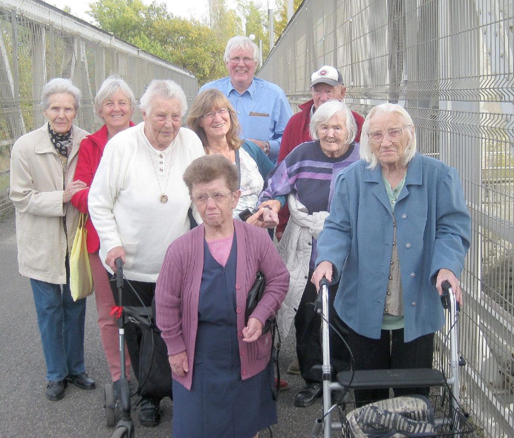 Kandern: Kanderner Senioren besichtigen  Märkter Stauwehr