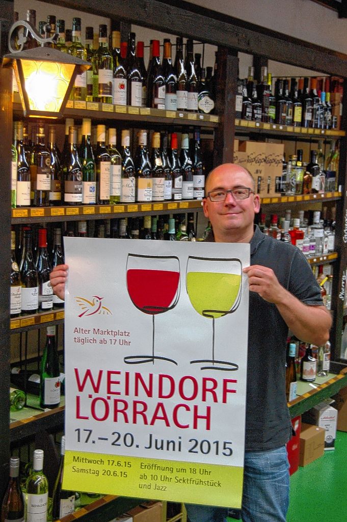 Lörrach: Weindorf lockt  Genießer auf den Markt