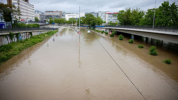 Unwetter: Hochwassernacht im Saarland - Scholz versichert Solidarität