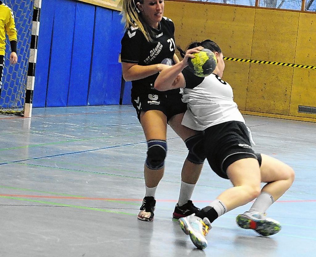 Handball: Der Gegner ist eine Nummer zu groß