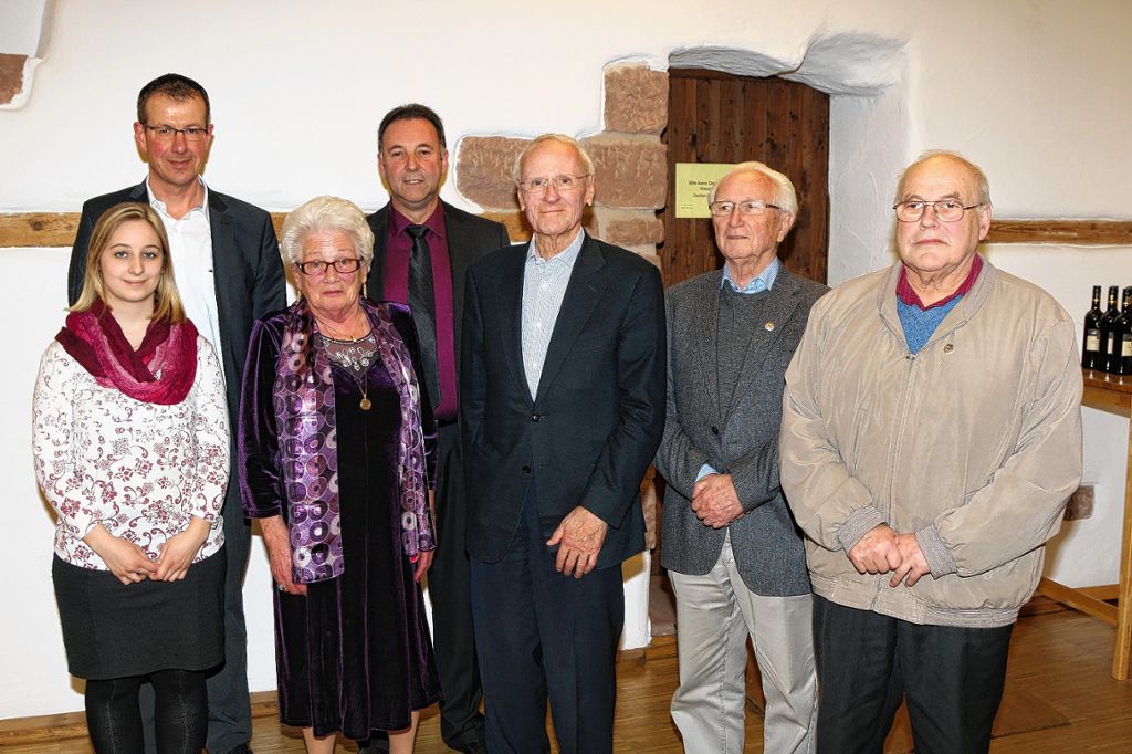 Schopfheim: Fünf neue  Ehrenmitglieder gekürt