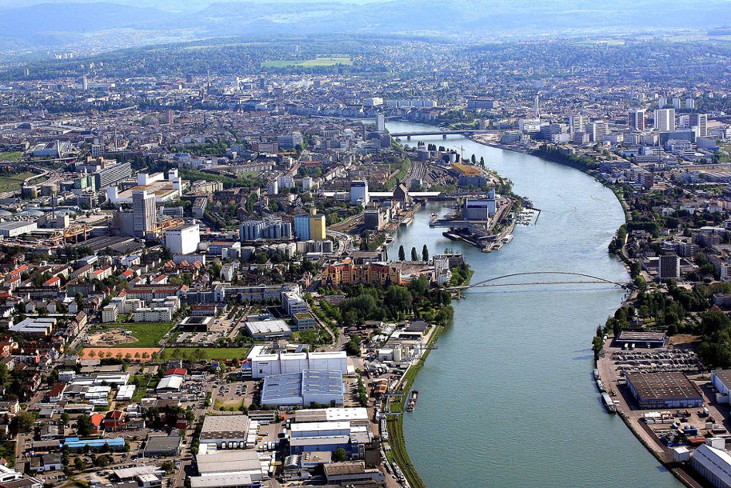 Weil am Rhein: Unterstützung über  Grenzen