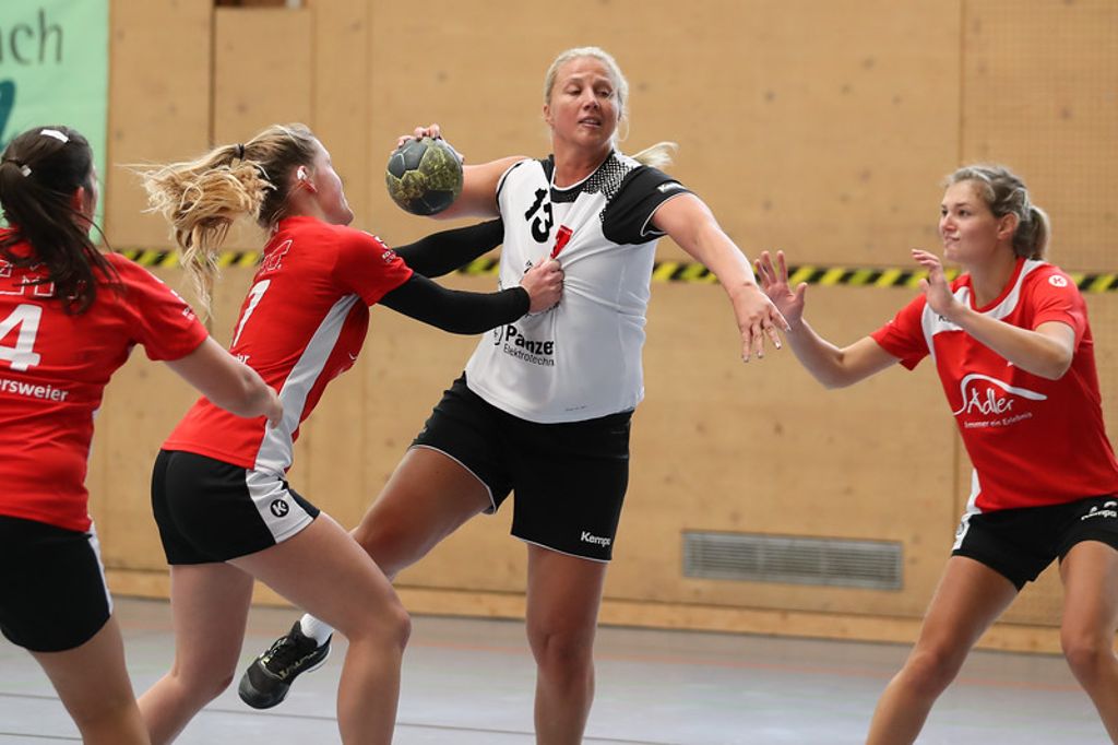 Handball: Auswärts die Pflicht erfüllt