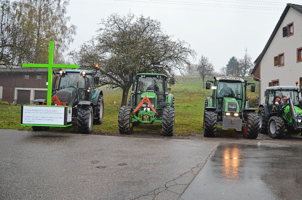 Häg-Ehrsberg: Bauern starten Traktorkorso