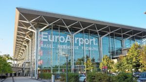 Basel: Bombendrohung legt  Flughafen lahm
