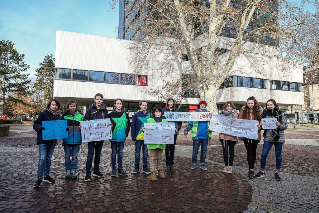 Lörrach: Waldorfschüler gehen fürs Klima auf die Straße