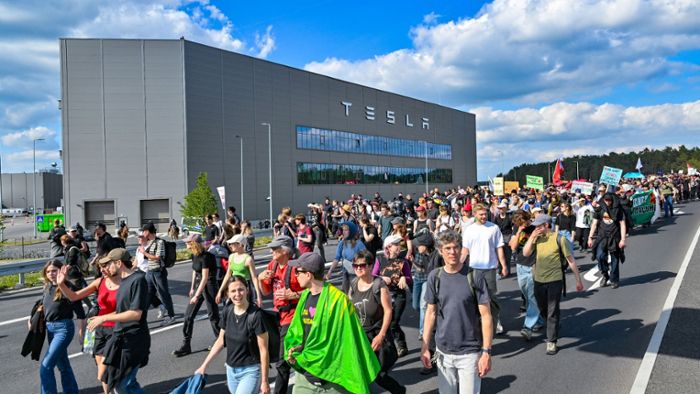 Grünheide: Proteste gegen Tesla auch nach Ende von Aktionscamp möglich
