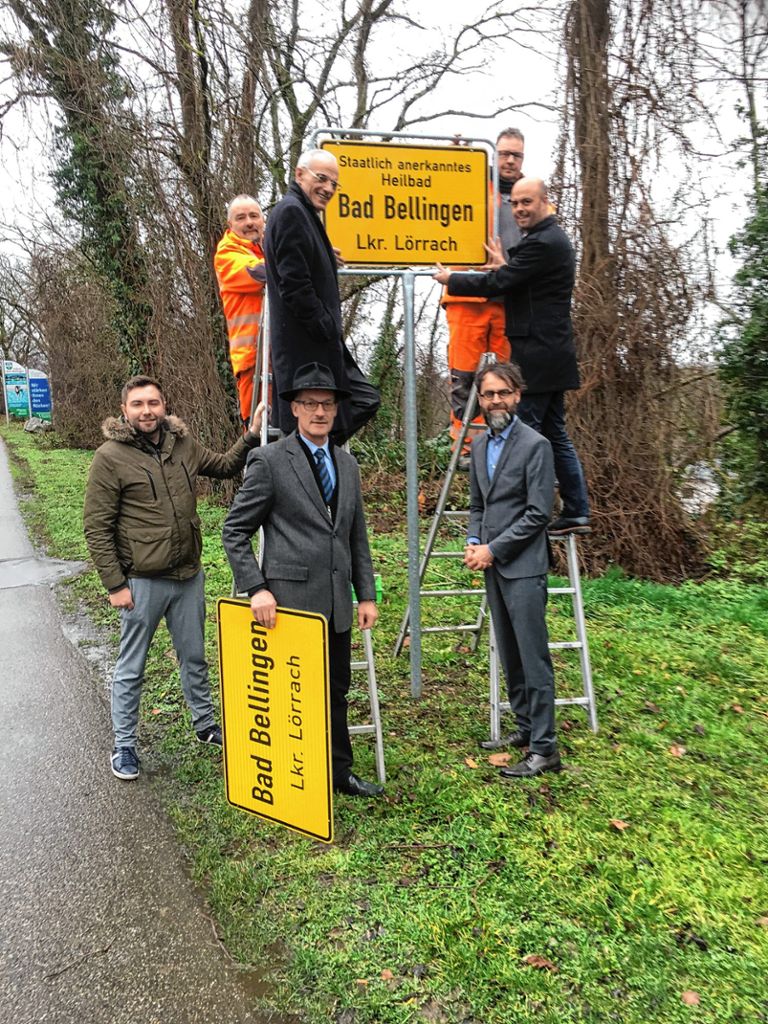 Bad Bellingen: Neue Ortsschilder in Bad Bellingen angebracht