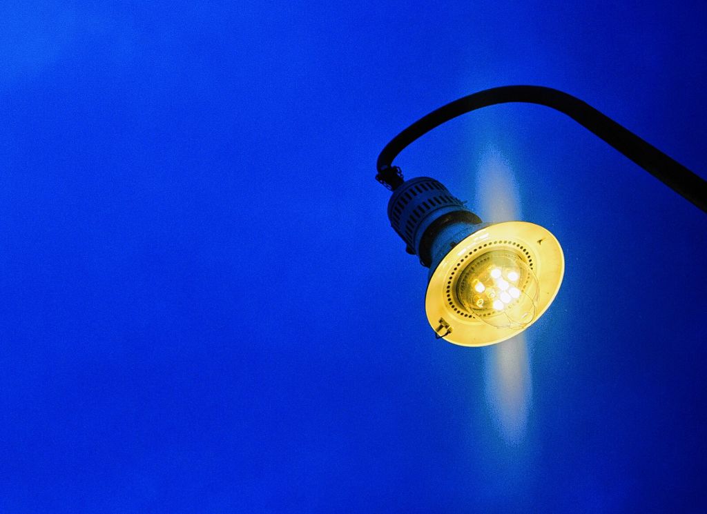 Weg von den alten Leuchtmitteln: Die Gemeinde Hausen will die Straßenbeleuchtung auf LED umstellen und damit Kosten sparen. Foto: Markgräfler Tagblatt