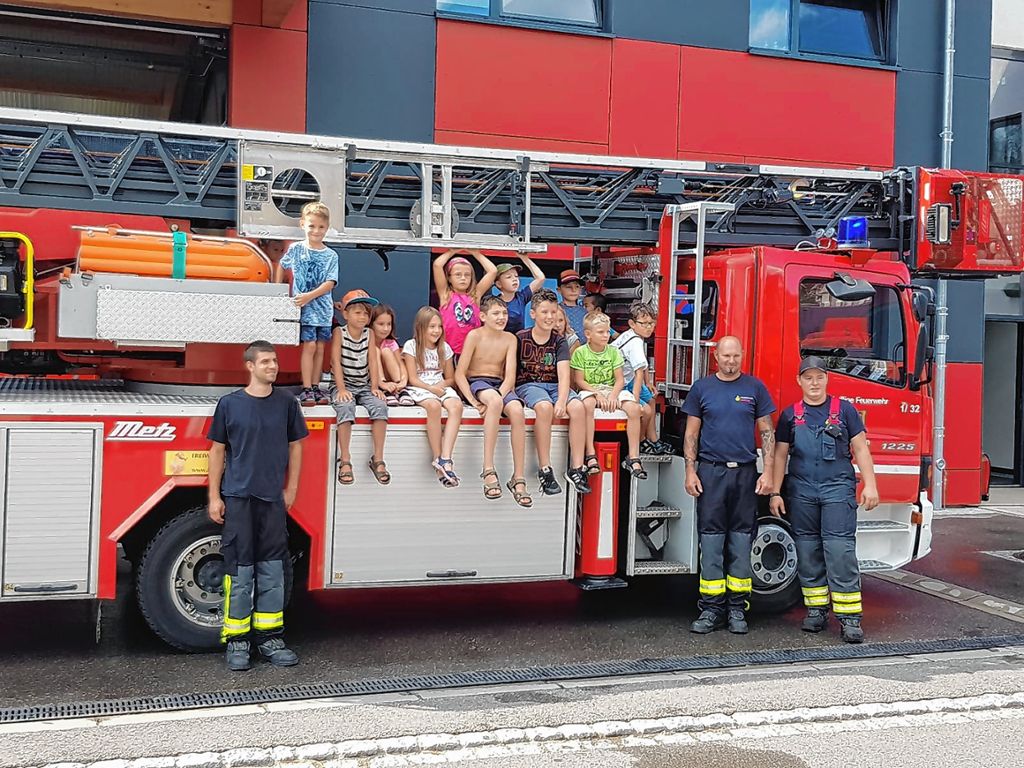 Kandern: Kinderferienprogramm bei der Kanderner Feuerwehr