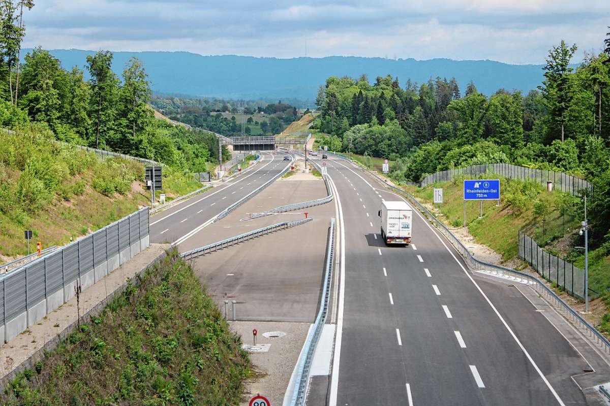 Der Blick vom Herrschaftsbuck auf die Autobahn. Foto: Rolf Reißmann