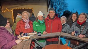 Efringen-Kirchen: Weihnachtsmarkt des Weinguts kam an