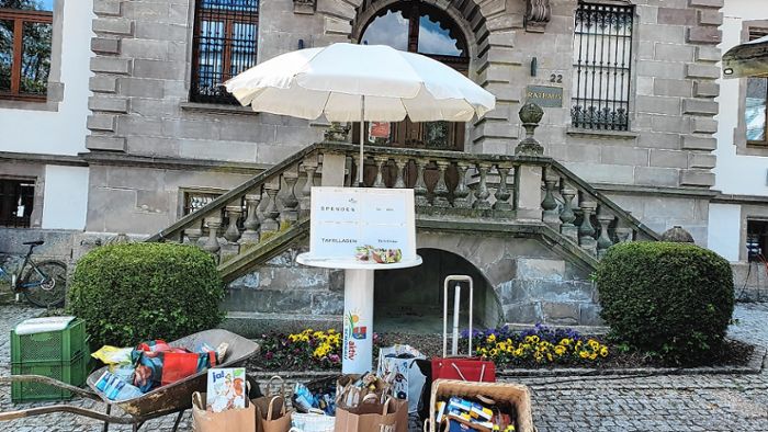 Schönau: Spenden für den Tafelladen