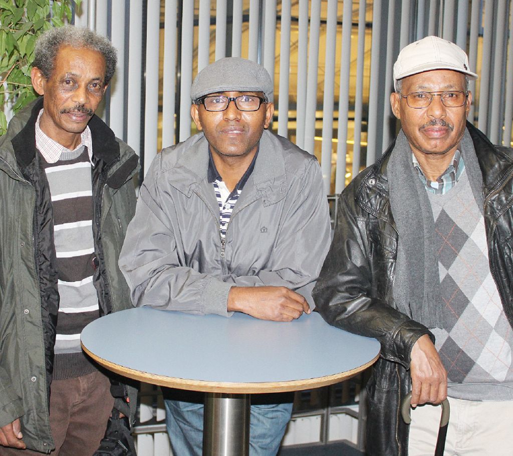 Das Foto zeigt (v.l.): Tesfai Zere, Johannes  Ogbamicael und Michael Araya.  Foto: Anna Riva Foto: Die Oberbadische