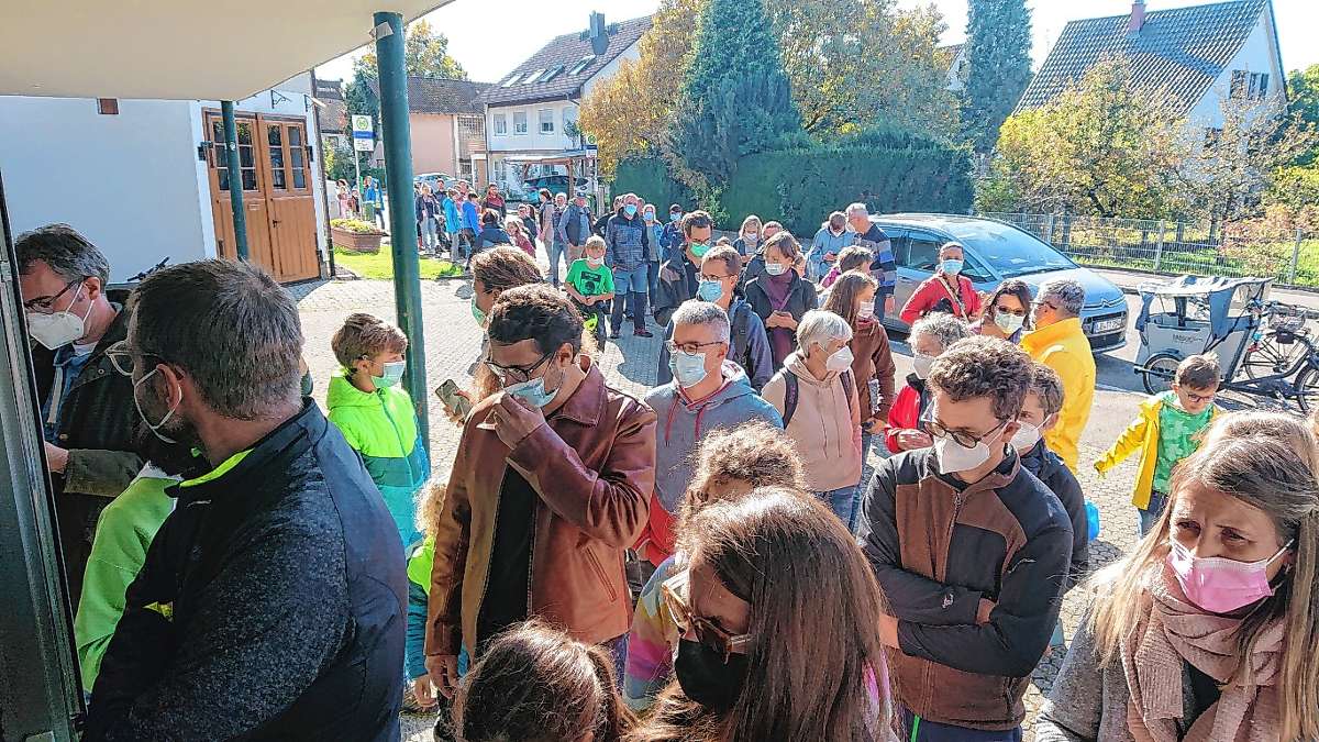 Rheinfelden: Eine Stunde nach Saalöffnung war alles abgeräumt