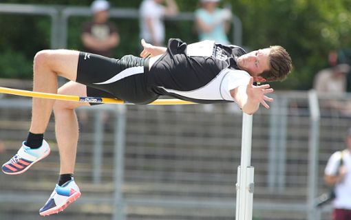 Felix Mohren (Tus Lörrach-Stetten) stellt mit 1,89 Metern seine persönliche Bestleistung ein. Foto: Ralf Görlitz