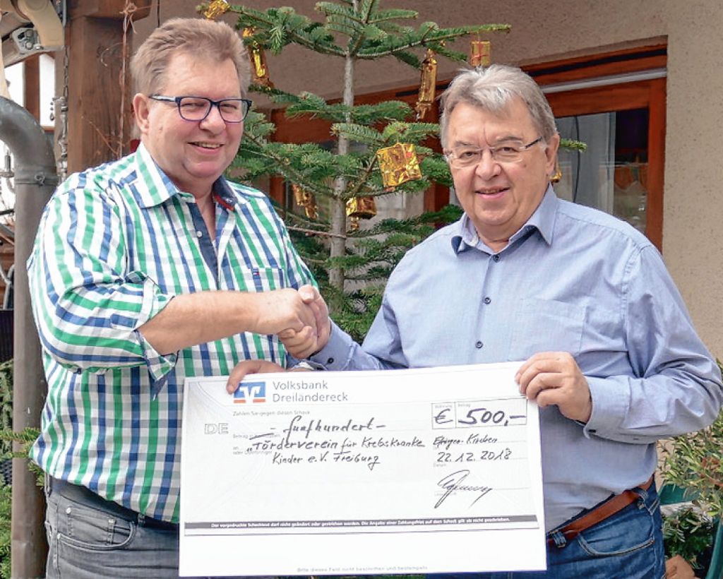 Efringen-Kirchen: Gewerbeverein übergibt 500 Euro