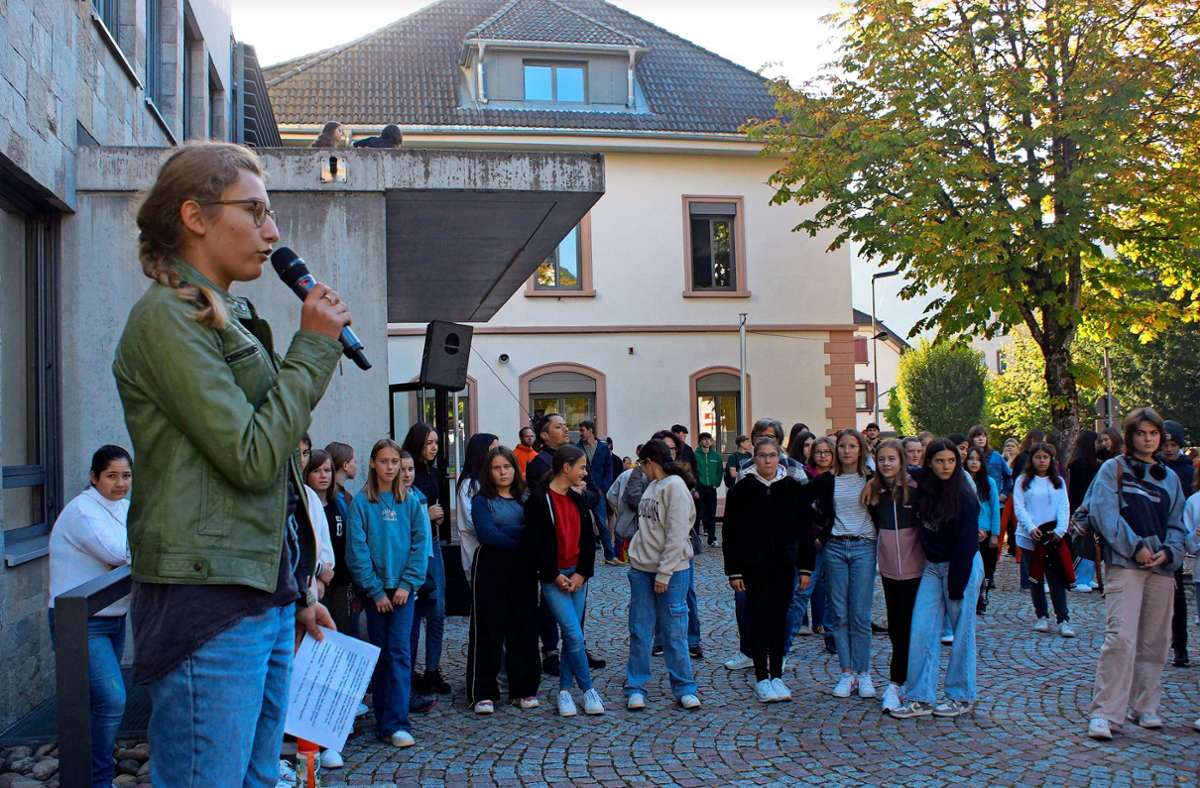 Schönau: Bauzaun: Mutige Schüler werden nochmal  laut
