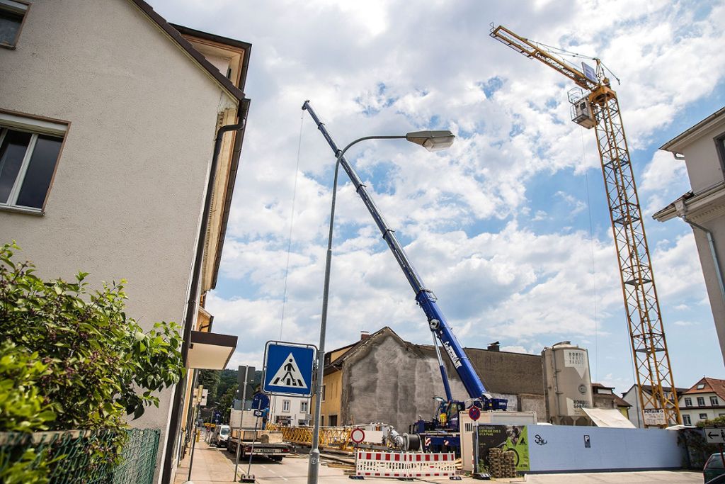 Lörrach: Hauptstraße für Kranaufbau gesperrt