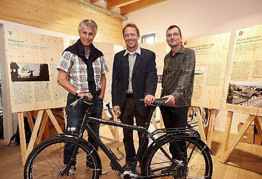 Horst Krämer (v. l.), Alain Groff und Stephan Hundertmark diskutierten über Mobilität. Foto: Kristoff Meller Foto: Die Oberbadische