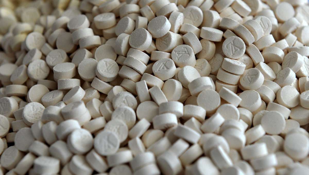 Basel : 7,5 Kilogramm Ecstasy-Pillen in der Stoßstange