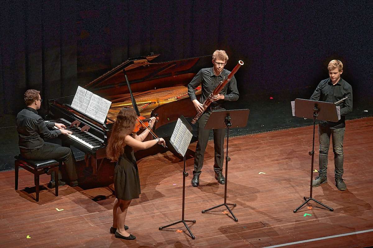 Lörrach: Musikschüler zeigen ihr Können im Burghof
