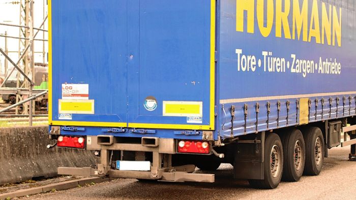 Malsburg-Marzell: 400 Liter Dieselkraftstoff aus Lkw geklaut
