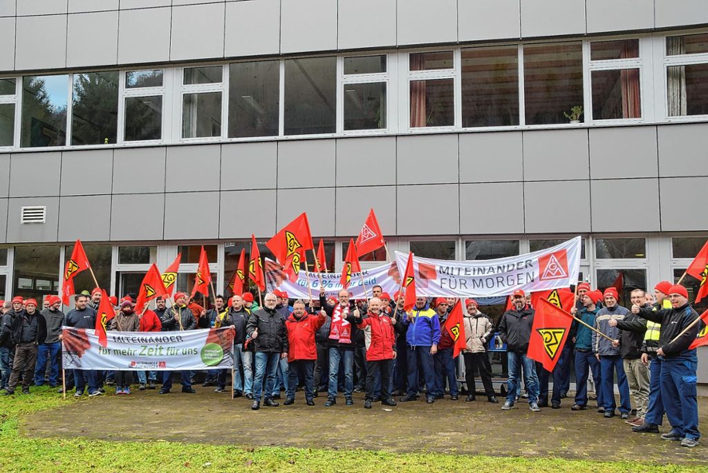 Todtnau: Warnstreik bei der Firma Zahoransky