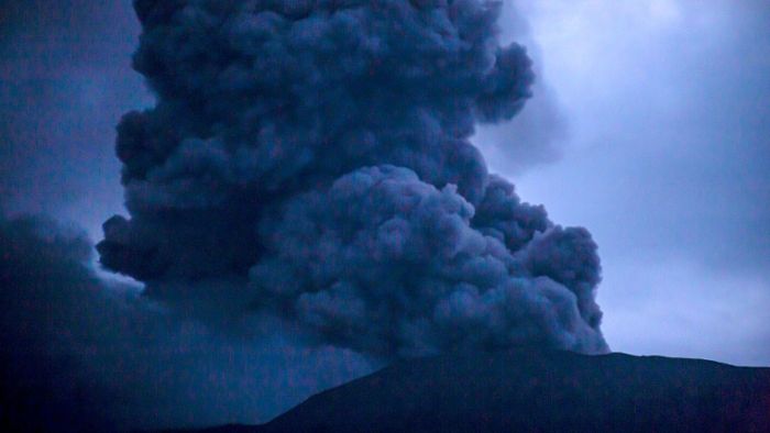Indonesien: Mindestens elf Wanderer bei Vulkanausbruch getötet