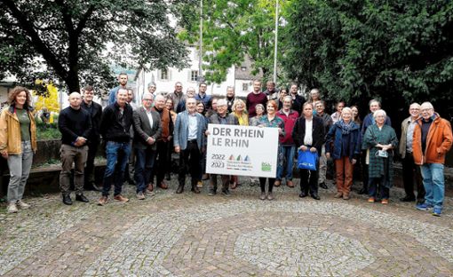 Die Mitwirkenden der Arbeitssitzung des Netzwerks Museen zum Rhein-Projekt Foto: Dreiländermuseum Lörrach
