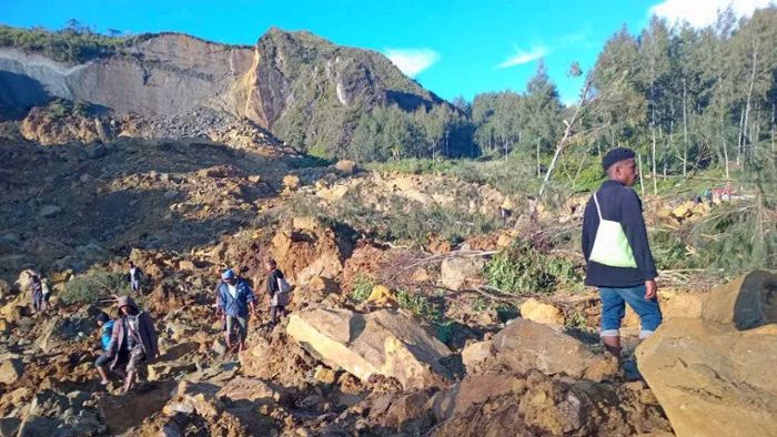 Katastrophen: Nach Erdrutsch in Papua-Neuguinea läuft Hilfe schleppend an