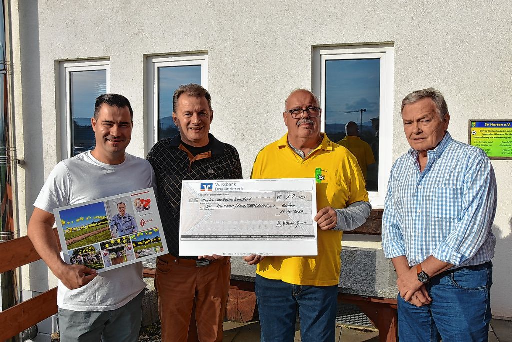 Rheinfelden: SV Herten spendet an „Chinderlache“