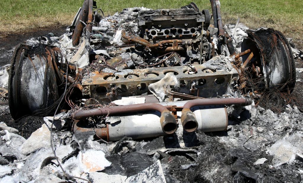 Lörrach: Totalschaden nach Autobrand