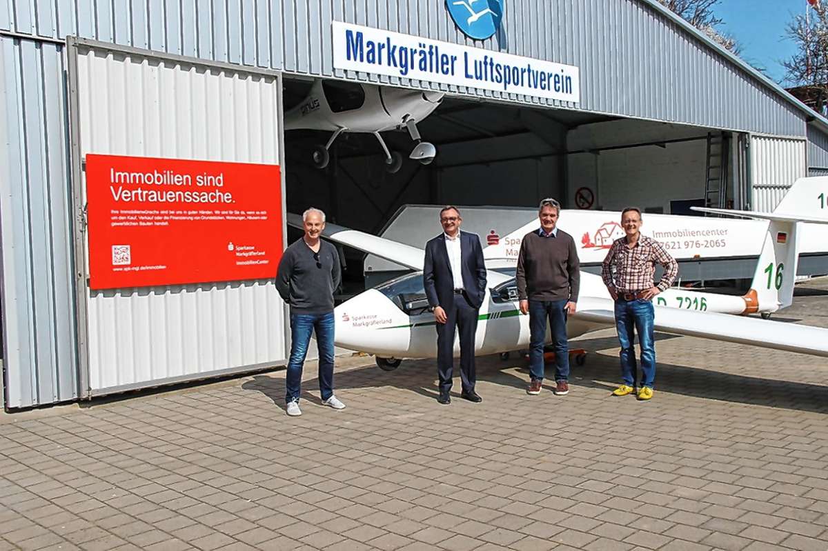 Müllheim: Neue Rettungsfallschirme für Segelflieger