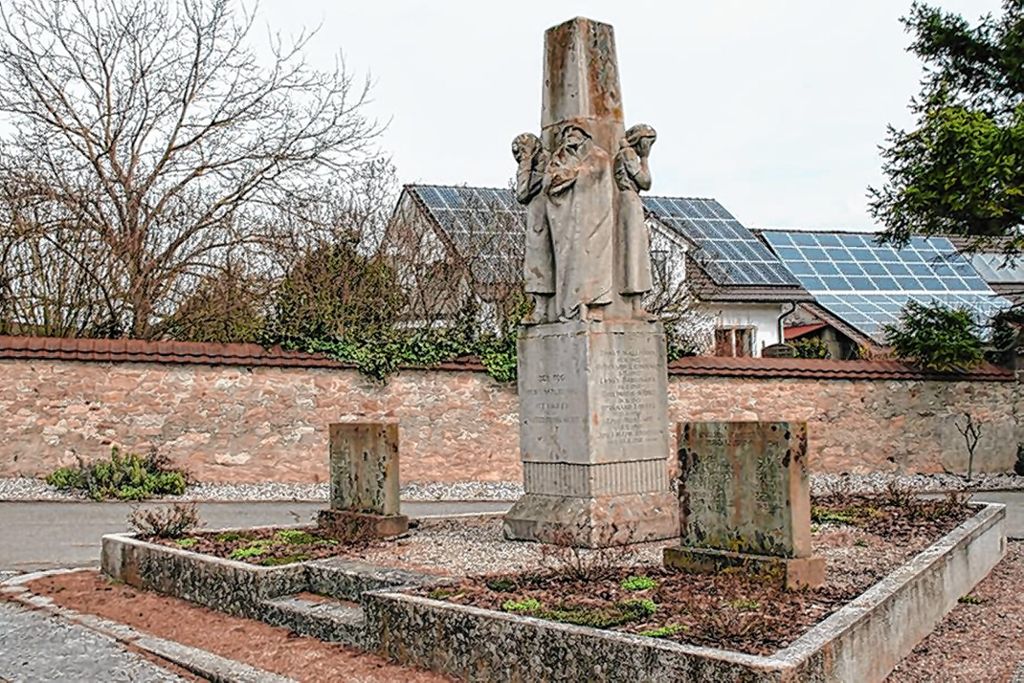 Efringen-Kirchen: Kriegerdenkmal wird saniert