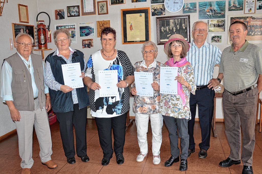 Kleines Wiesental: Senioren fordern Handlauf zum Saal