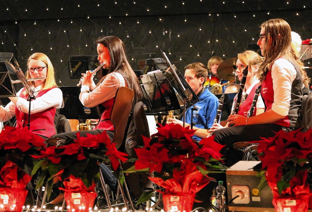 Das Schülerorchester des Musikvereins Steinen überzeugte beim Jahreskonzert in der Wiesentalhalle in Höllstein.  Fotos: Hans-Jürgen Hege