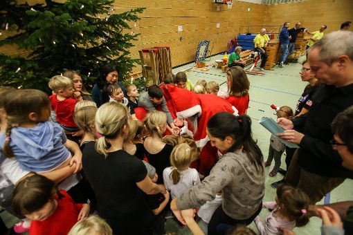 Impressionen der TuS-Nikolausfeier in der Neumatthalle. Foto: Kristoff Meller Foto: mek